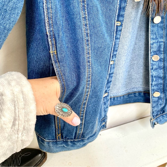 Upcycled WOLF wildlife jean boho jacket w southwestern country vibe - Picture 8 of 12